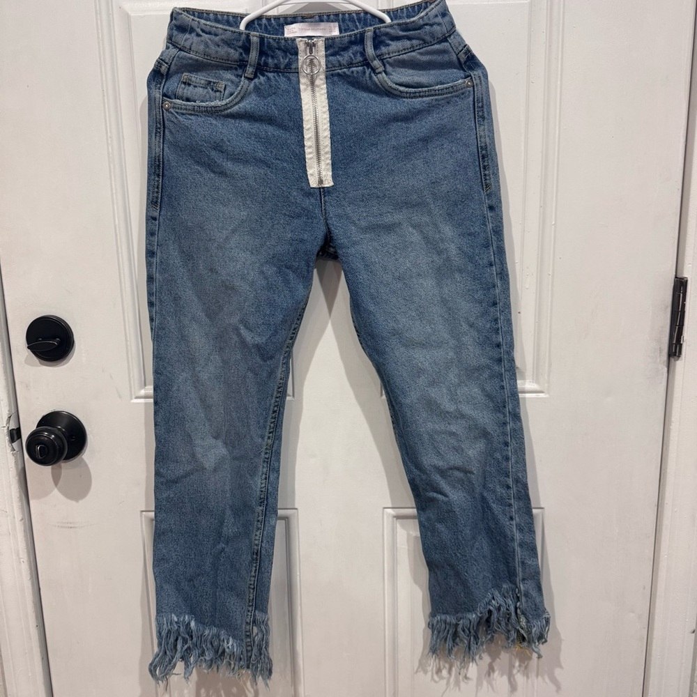 Women's Blue Frayed Hem Jeans